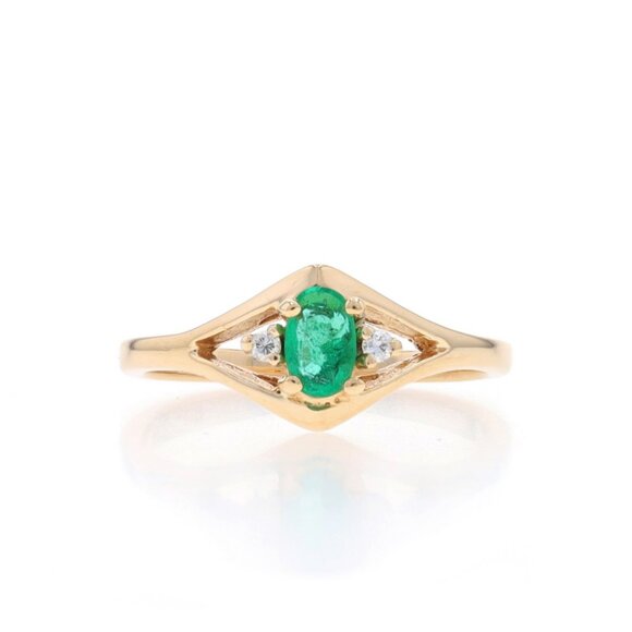 Yellow Gold Emerald Diamond Ring - 14k Oval .20ctw